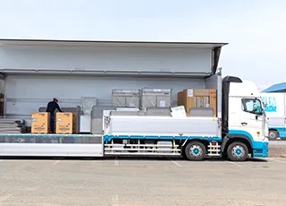 ウイング車(低床)