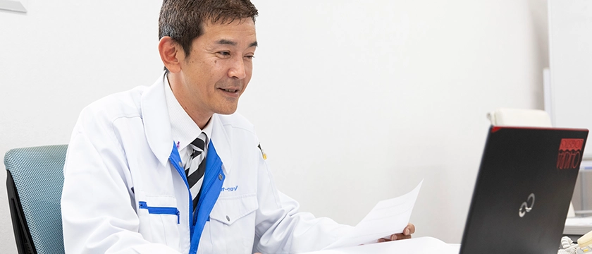 営業所を統括する事業部長